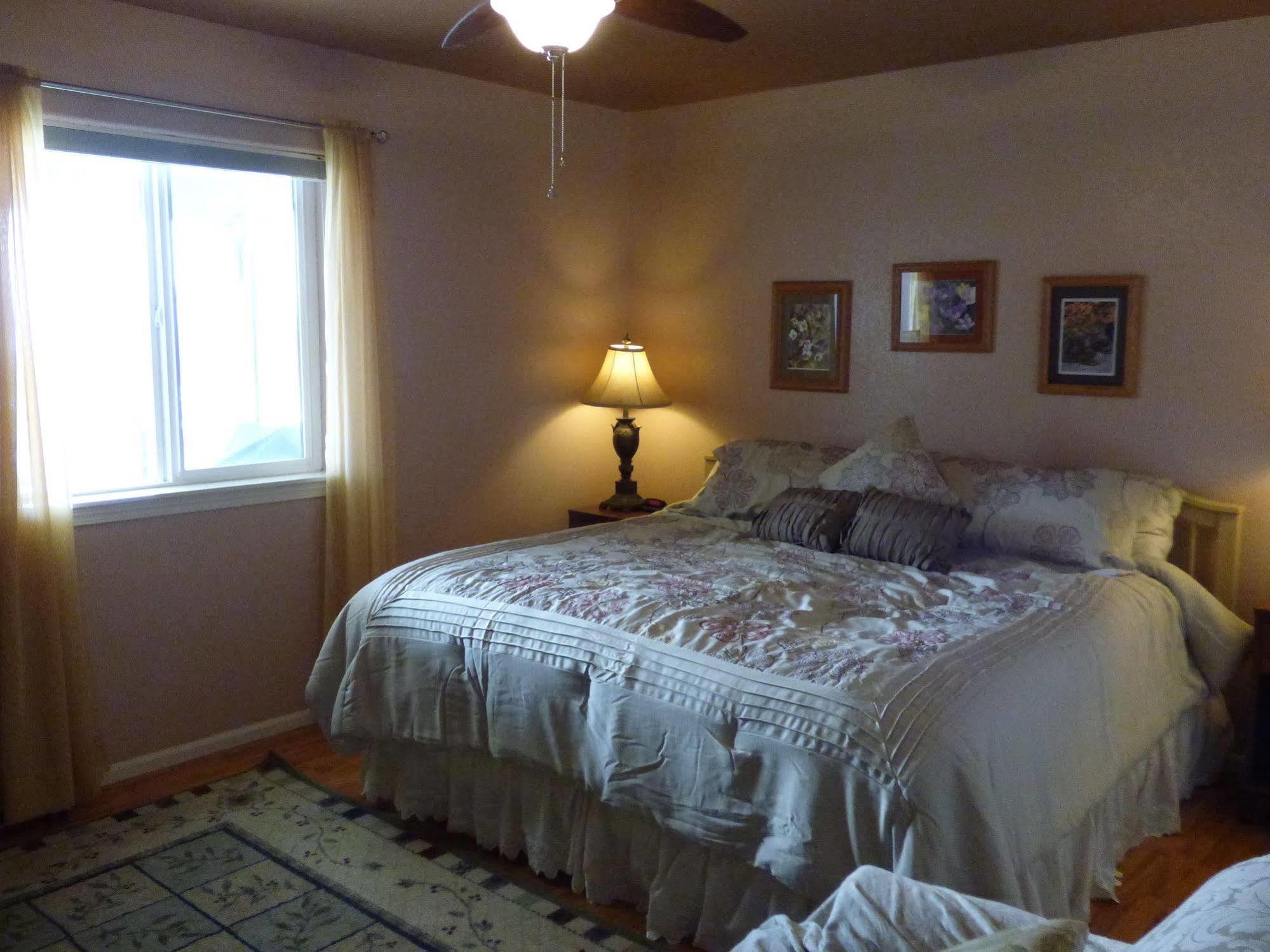 Crane'S Rest B&B Fritz Creek ภายนอก รูปภาพ